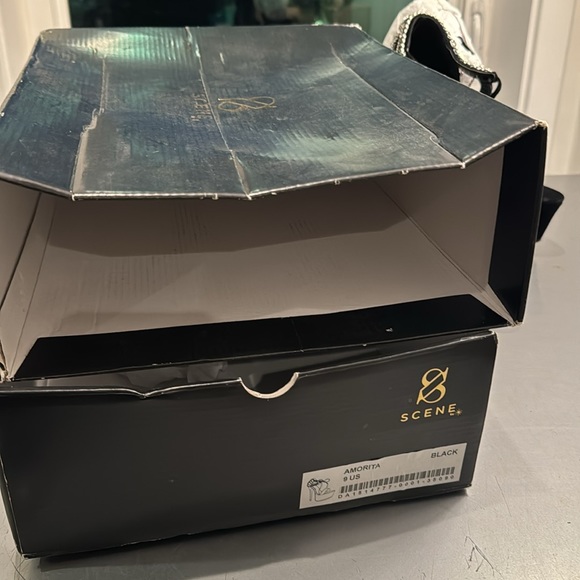 SCENE NIB NWT stiletto chain and rhinestone heels - Picture 13 of 14